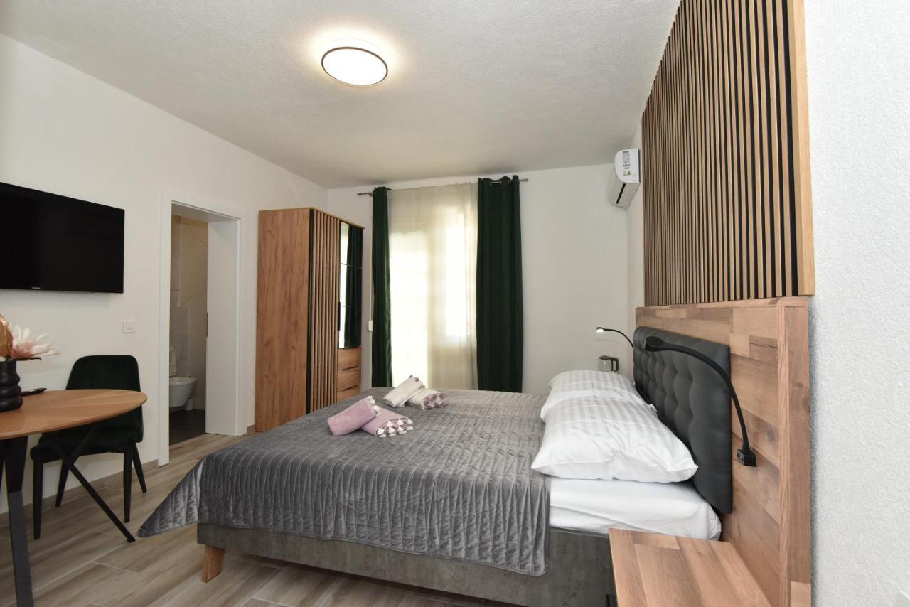 Jeta 2 Studio & Rooms Zara Esterno foto