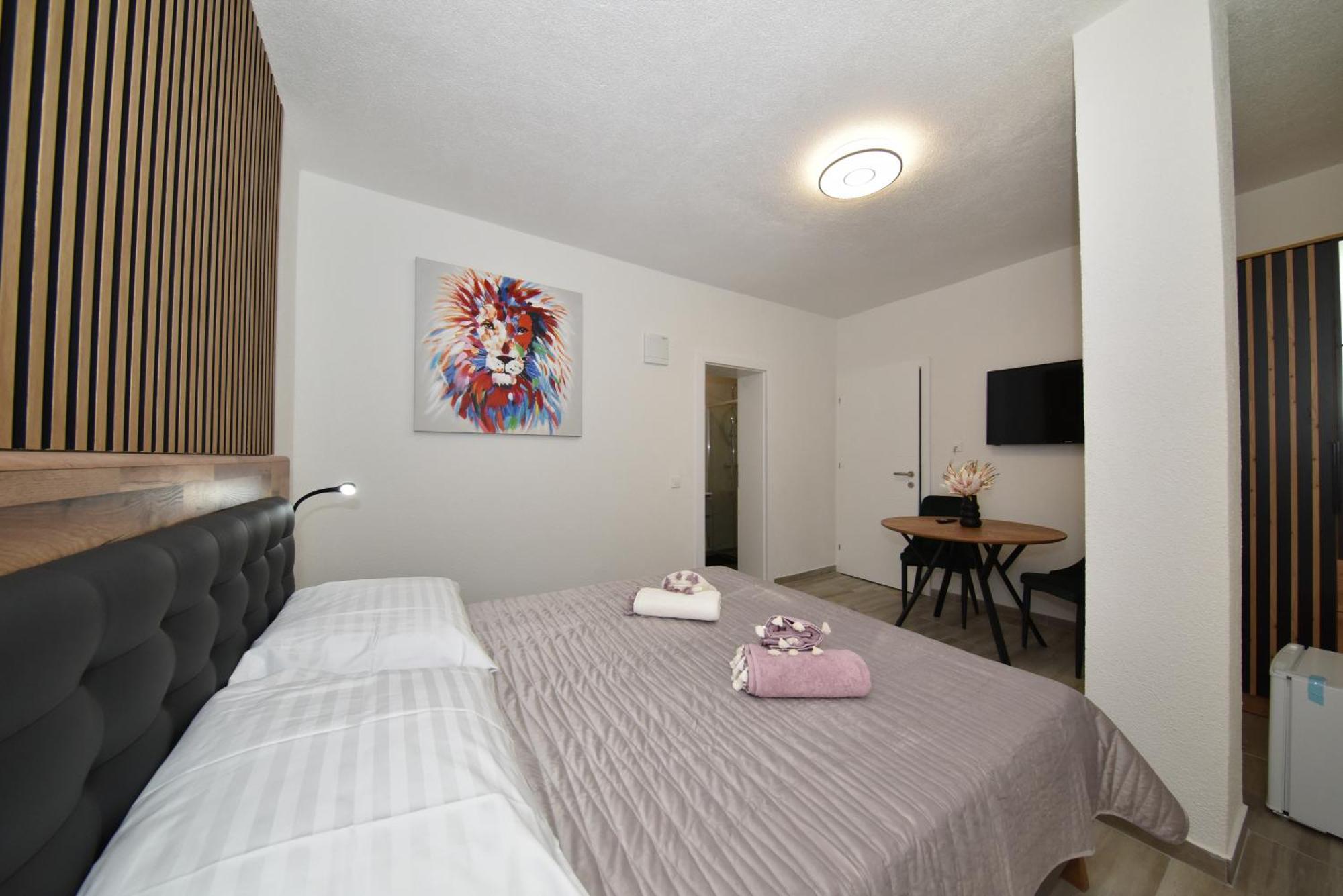 Jeta 2 Studio & Rooms Zara Esterno foto
