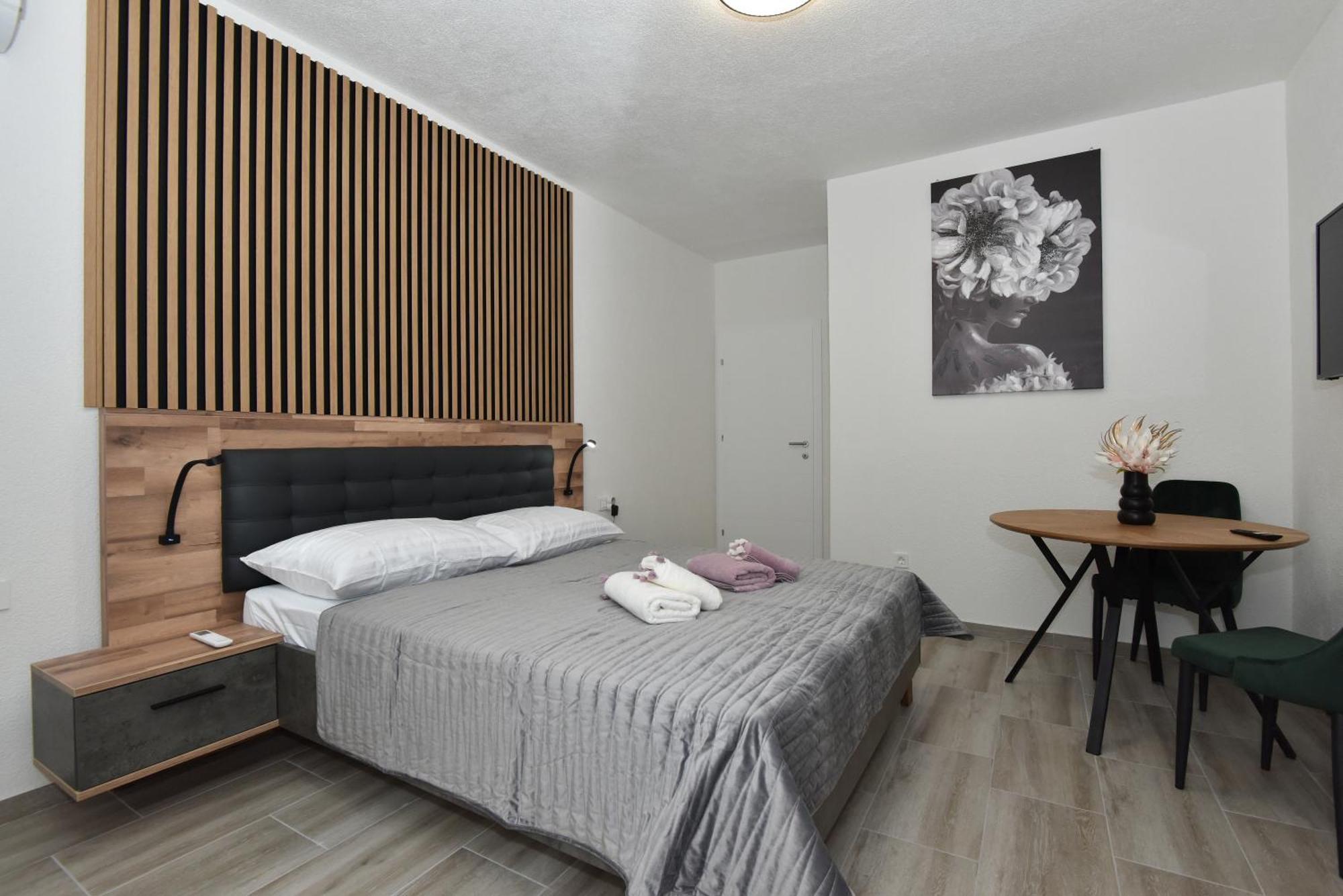 Jeta 2 Studio & Rooms Zara Esterno foto